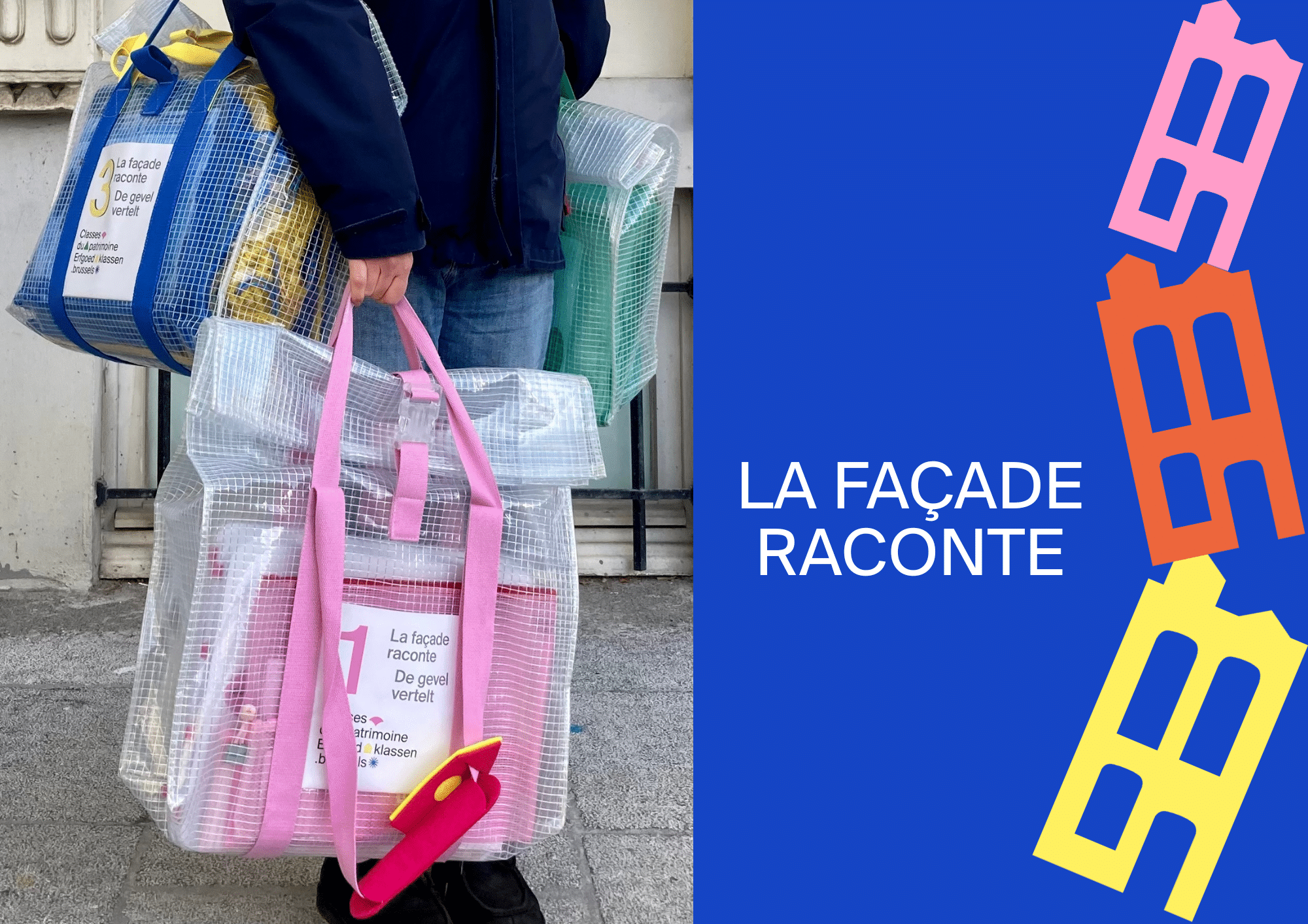 Un adulte qui porte les 3 sacs du Kit à emprunter "La façade raconte"